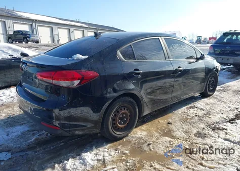 2018 Kia Forte Lx z USA, uszkodzony, nr VIN 3KPFK4A70JE229844